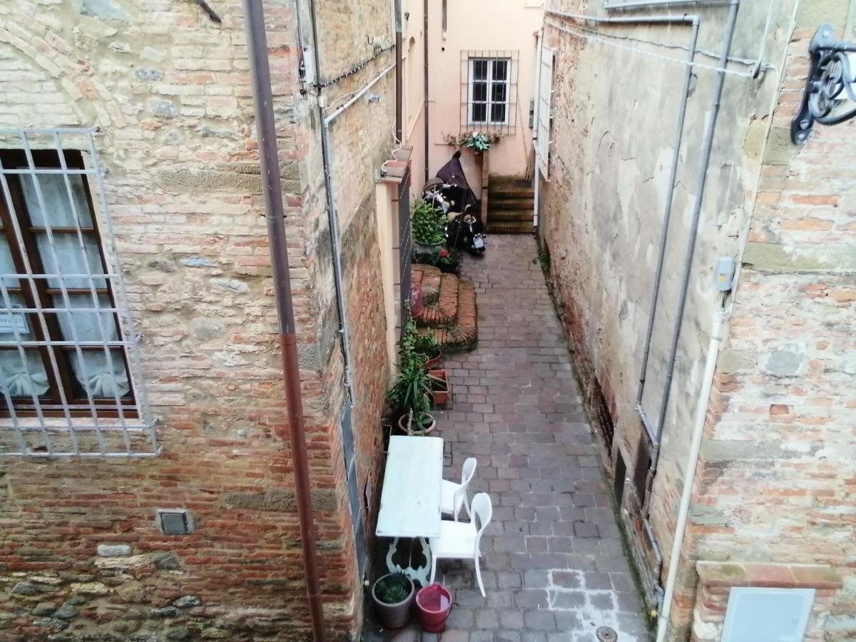 Angolo Della Cei Terricciola Kültér fotó